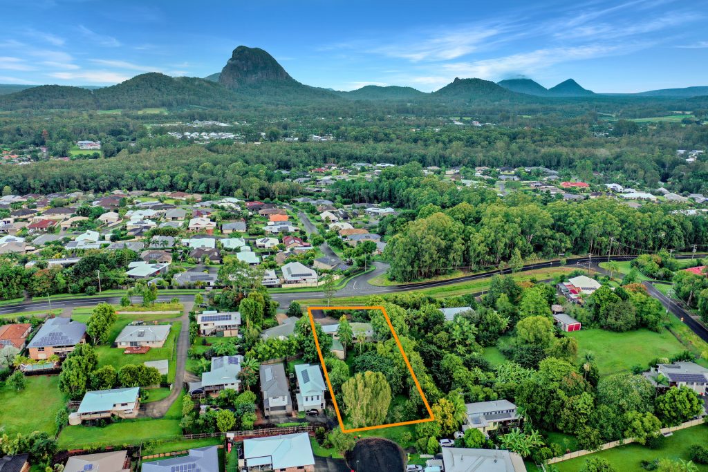 80 Sahara Road, Glass House Mountains QLD 4518 - photo 14
