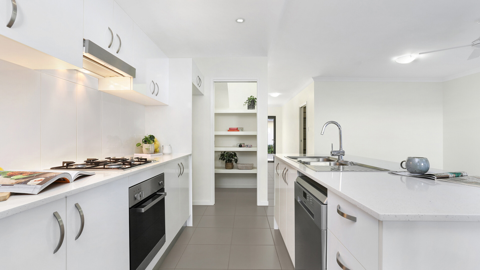 10/5 Forest Park Street, Meridan Plains QLD 4551 - photo 5