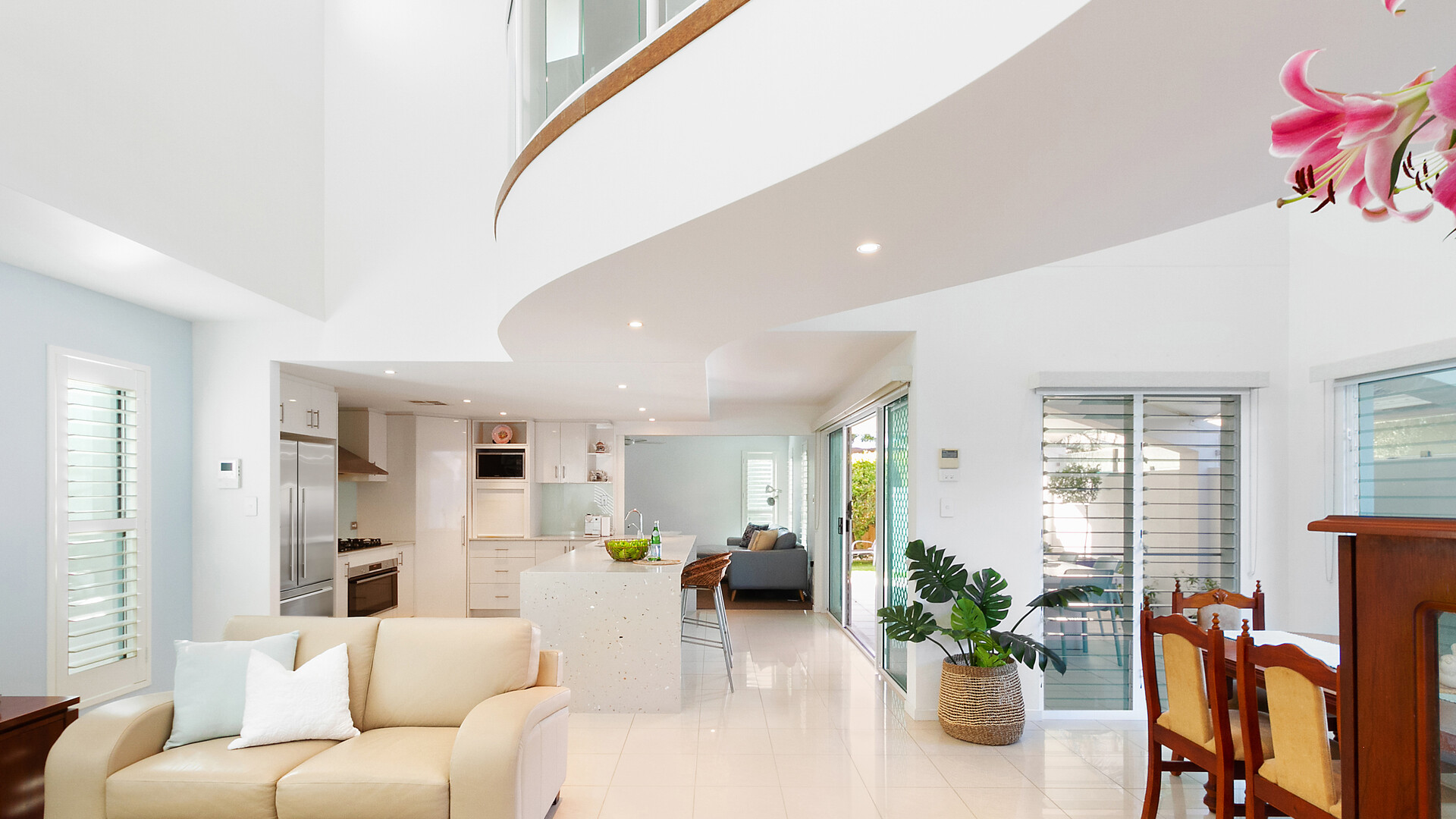 3 Mykonos Court, Kawana Island QLD 4575 - photo 4