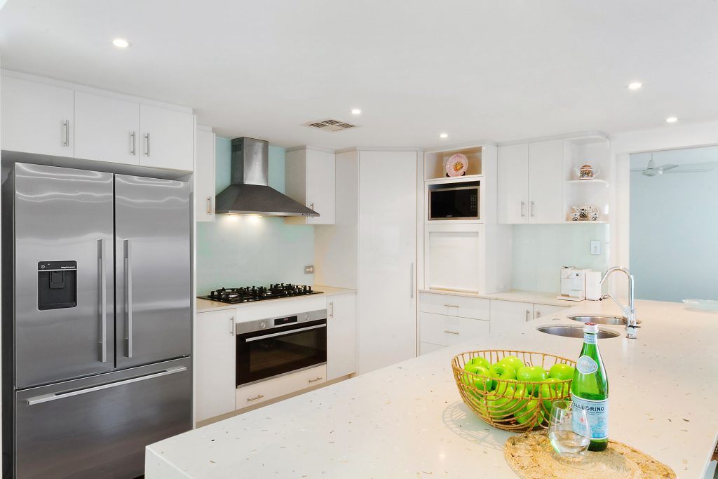 3 Mykonos Court, Kawana Island QLD 4575 - photo 7