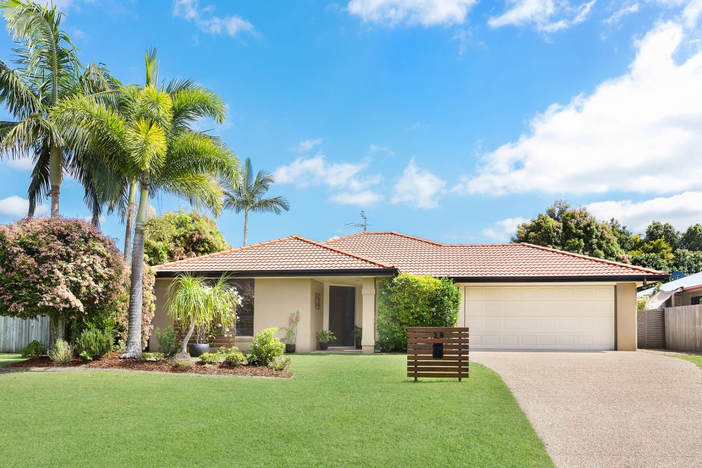 28 Lilac Crescent, Currimundi QLD 4551 - photo 2