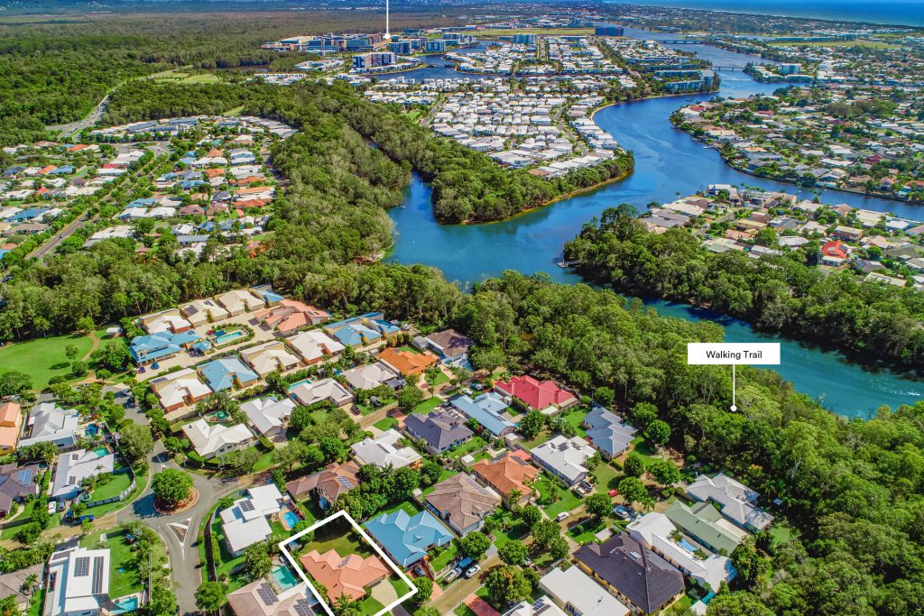 28 Lilac Crescent, Currimundi QLD 4551 - photo 5
