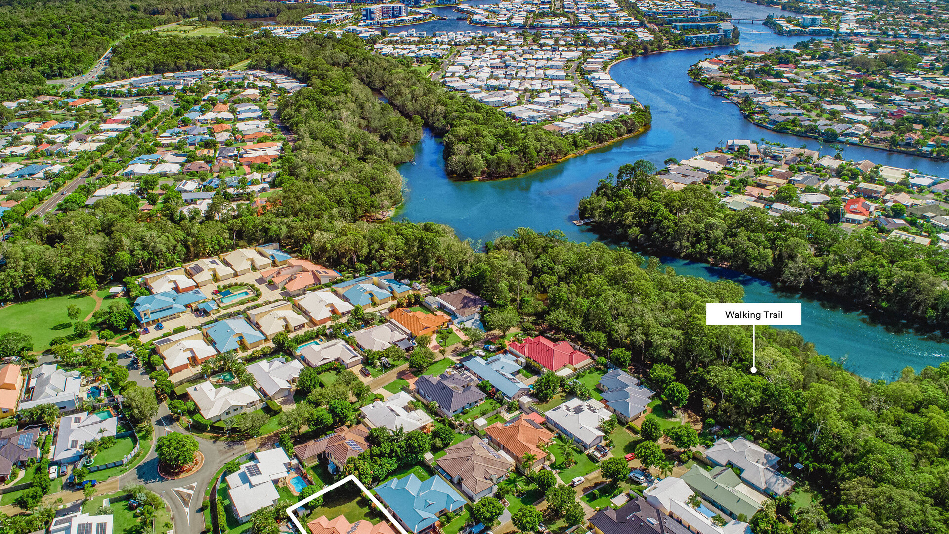 28 Lilac Crescent, Currimundi QLD 4551 - photo 5