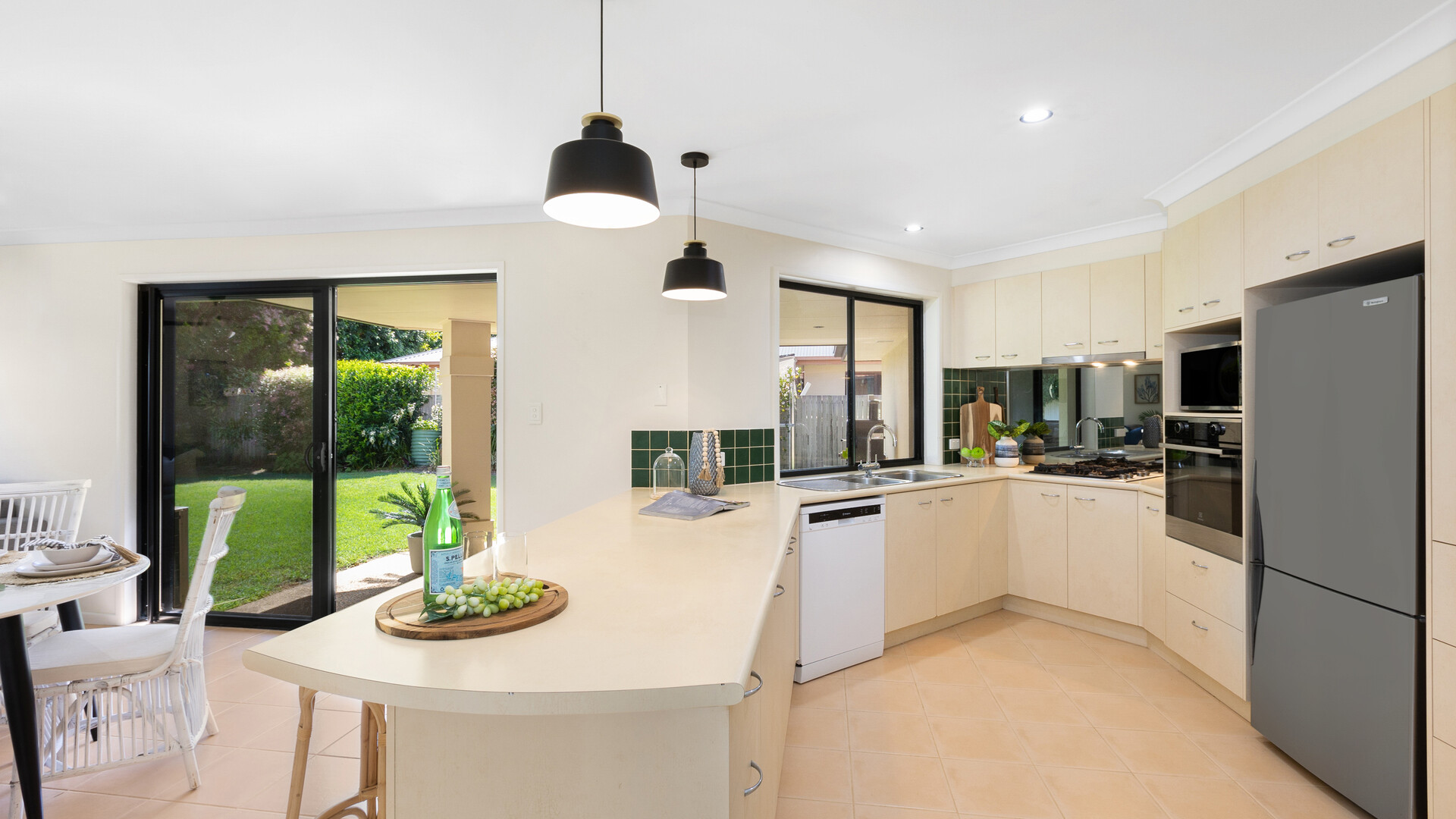 28 Lilac Crescent, Currimundi QLD 4551 - photo 6