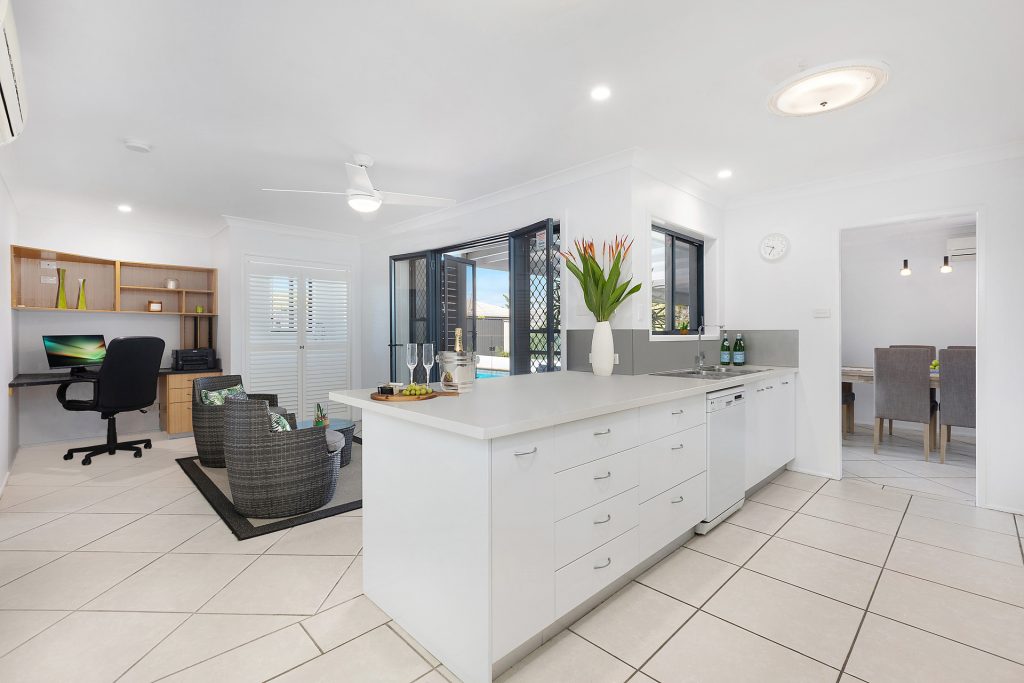 4 Cunningham Court, Golden Beach QLD 4551 - photo 3