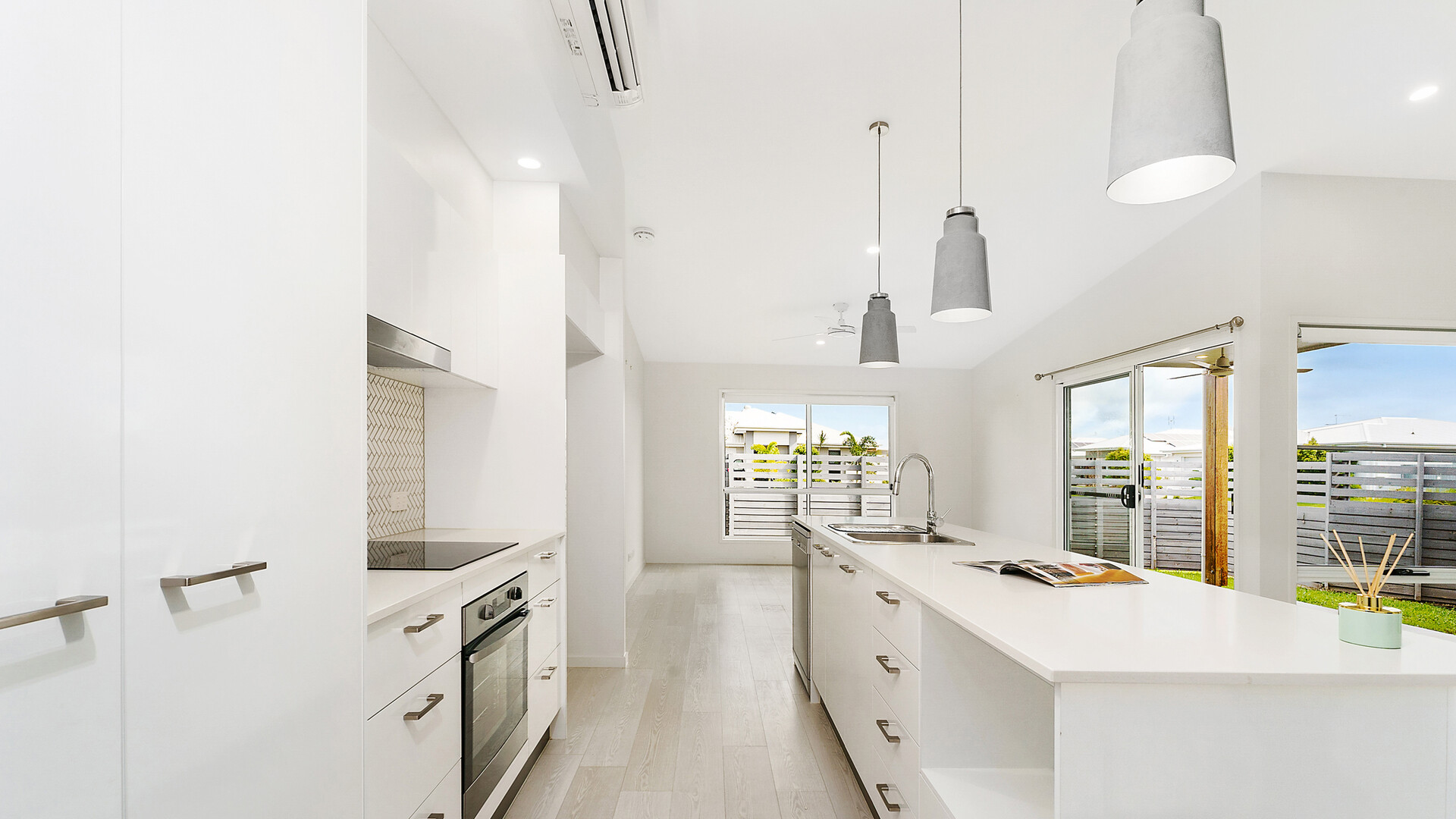 1/10 Locke Crescent, Baringa QLD 4551 - photo 3