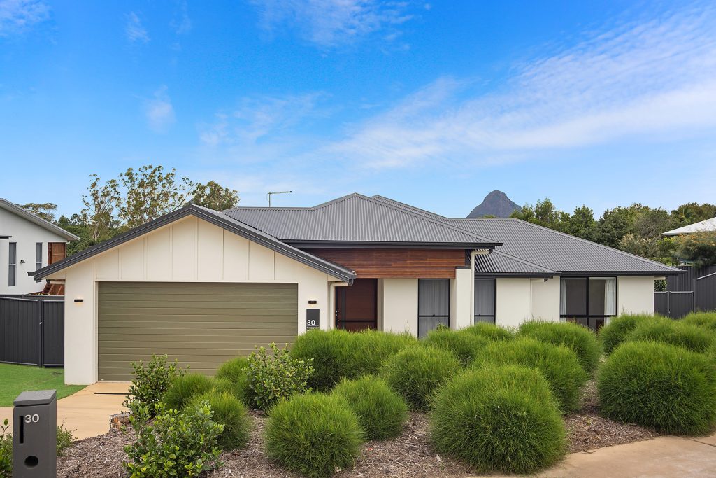 30 Evergreen Way, Beerwah QLD 4519 - photo 2
