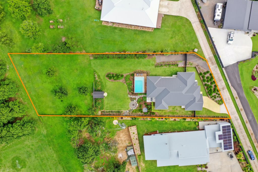 30 Evergreen Way, Beerwah QLD 4519 - photo 17