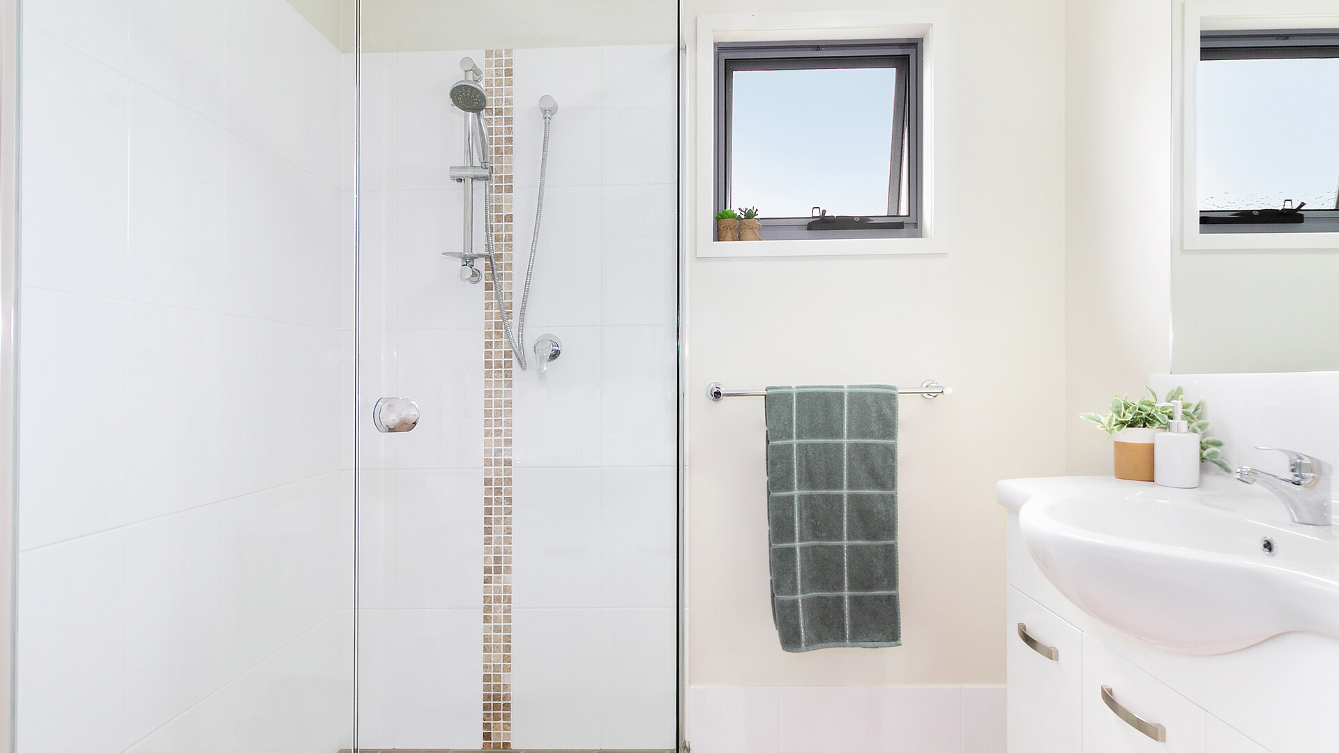 28/55 Liekefett Way, Meridan Plains QLD 4551 - photo 8