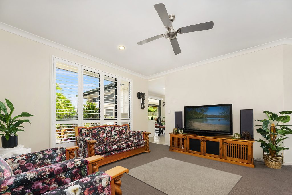 9 Hillcrest Court, Beerwah QLD 4519 - photo 11