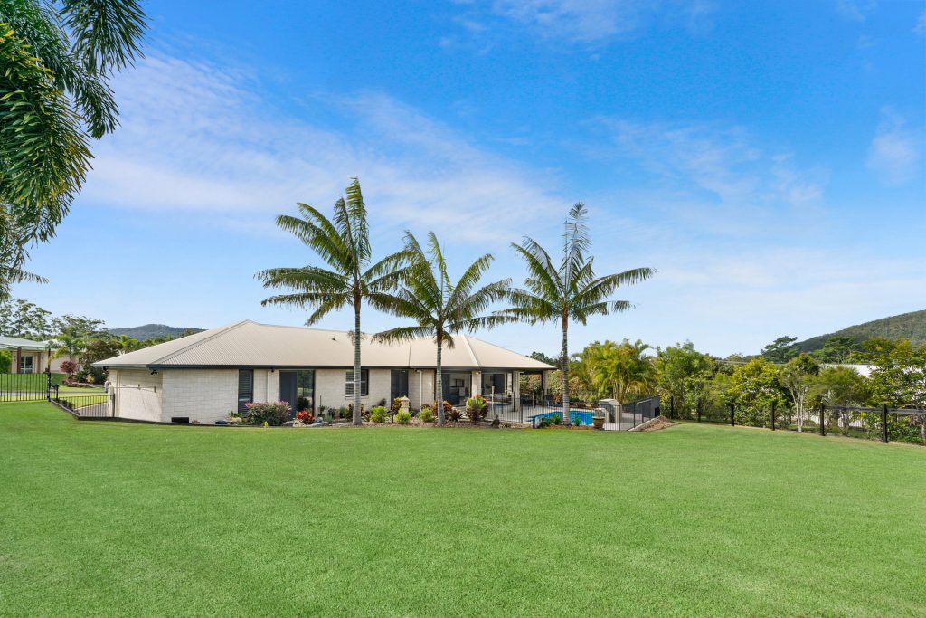 9 Hillcrest Court, Beerwah QLD 4519 - photo 15