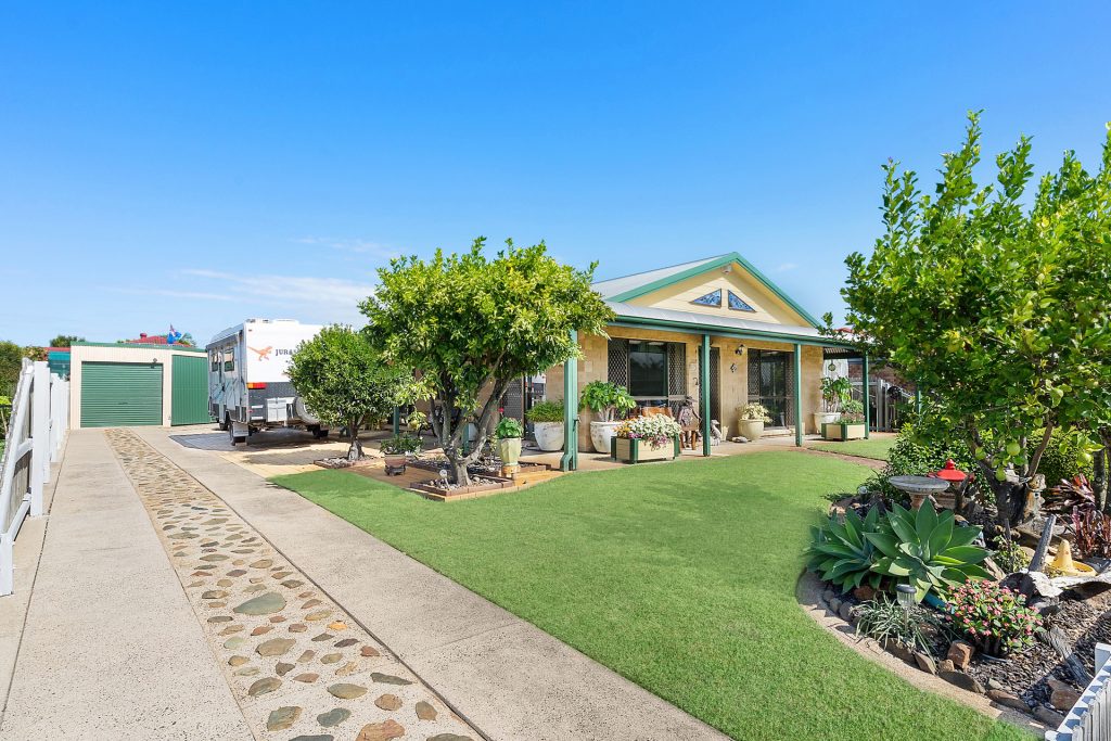 18 Tranquillity Crescent, Bongaree QLD 4507 - photo 2