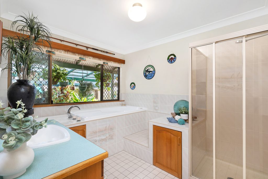 18 Tranquillity Crescent, Bongaree QLD 4507 - photo 7