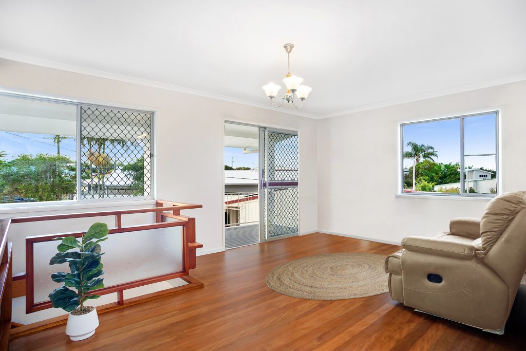 4 Kumala Street, Battery Hill QLD 4551 - photo 5