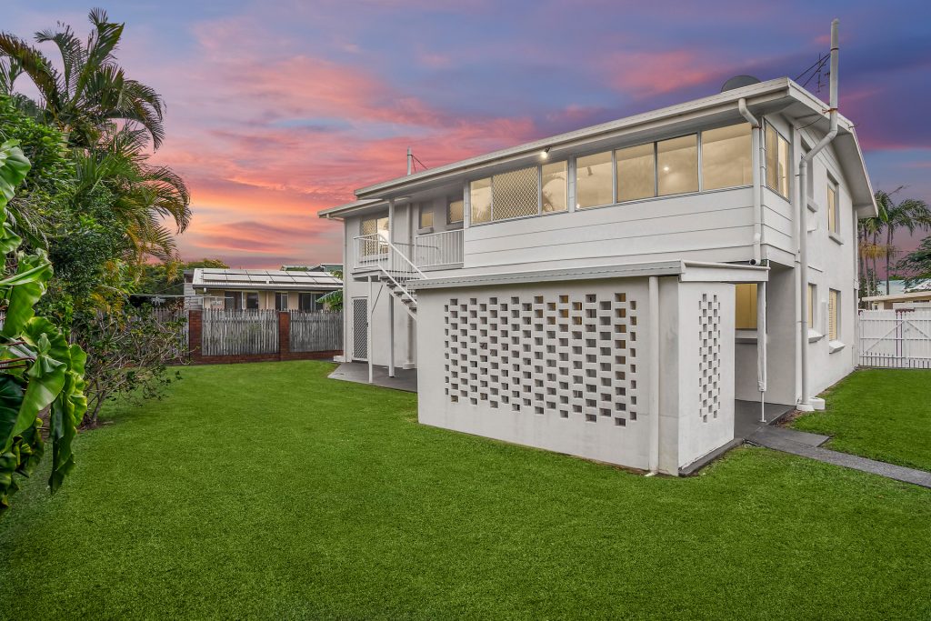 4 Kumala Street, Battery Hill QLD 4551 - photo 10