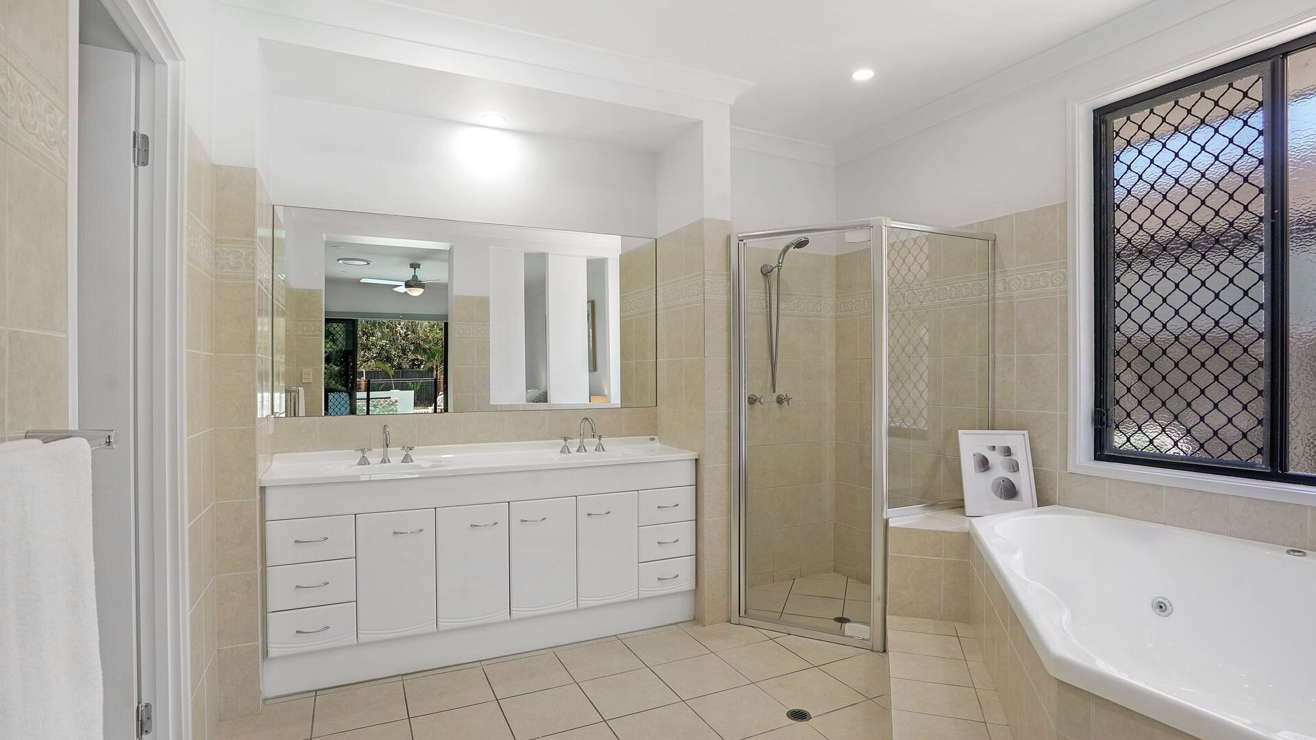 Sold - 24 Midden Place - New Property in Pelican Waters - Real Estate by Yolanda Williams