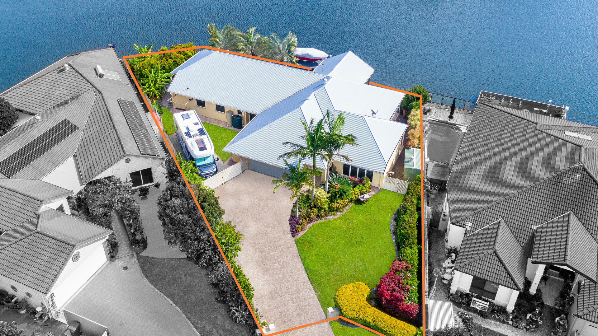 12 Tamala Court, Bongaree QLD 4507 - photo 3