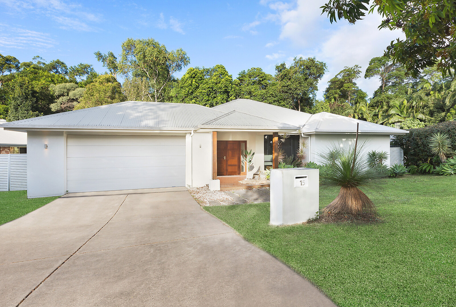 15 Evergreen Avenue, Palmwoods QLD 4555 - photo 2