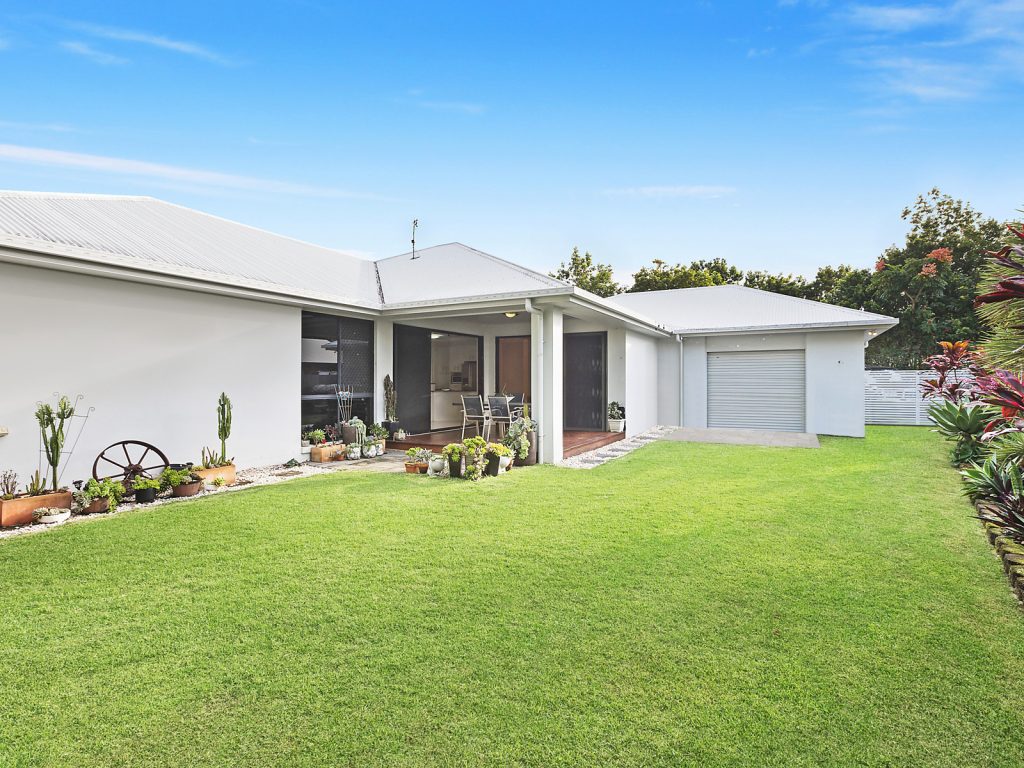 15 Evergreen Avenue, Palmwoods QLD 4555 - photo 9