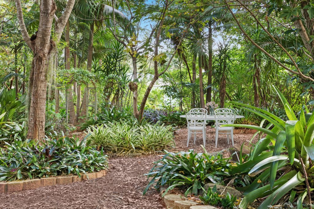 24 Ridgemount Place, Glass House Mountains QLD 4518 - photo 13