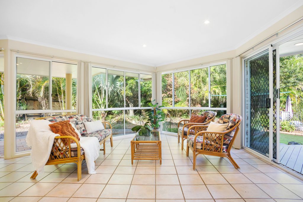 24 Ridgemount Place, Glass House Mountains QLD 4518 - photo 4