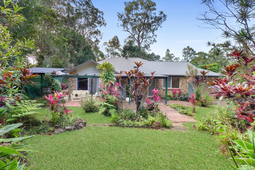 191 Sahara Road, Glass House Mountains QLD 4518 - photo 9