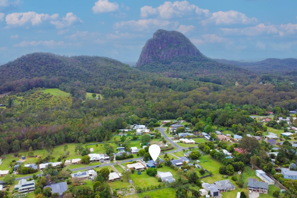39 Parkview Road, Glass House Mountains QLD 4518 - photo 16