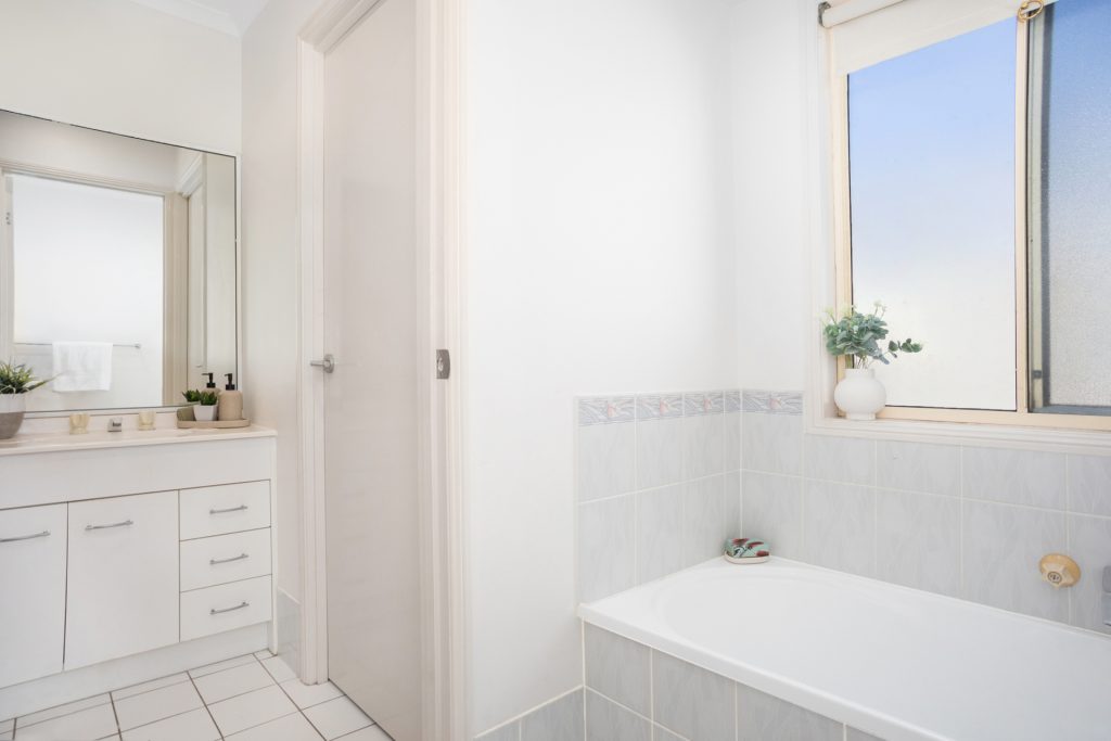 20 Headsail Drive, Banksia Beach QLD 4507 - photo 7
