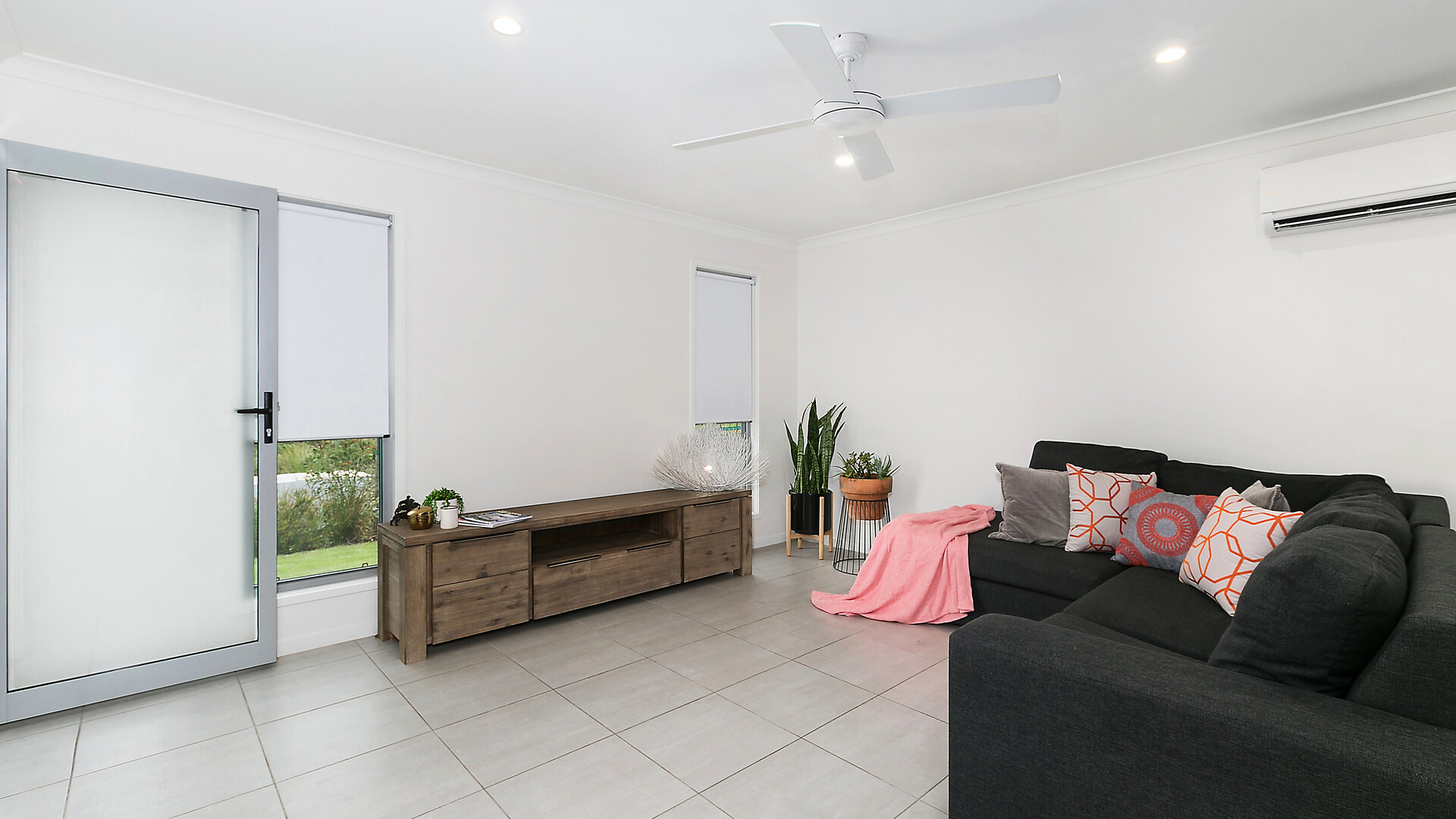 2/27 Ochre Crescent, Caloundra West QLD 4551 - photo 6