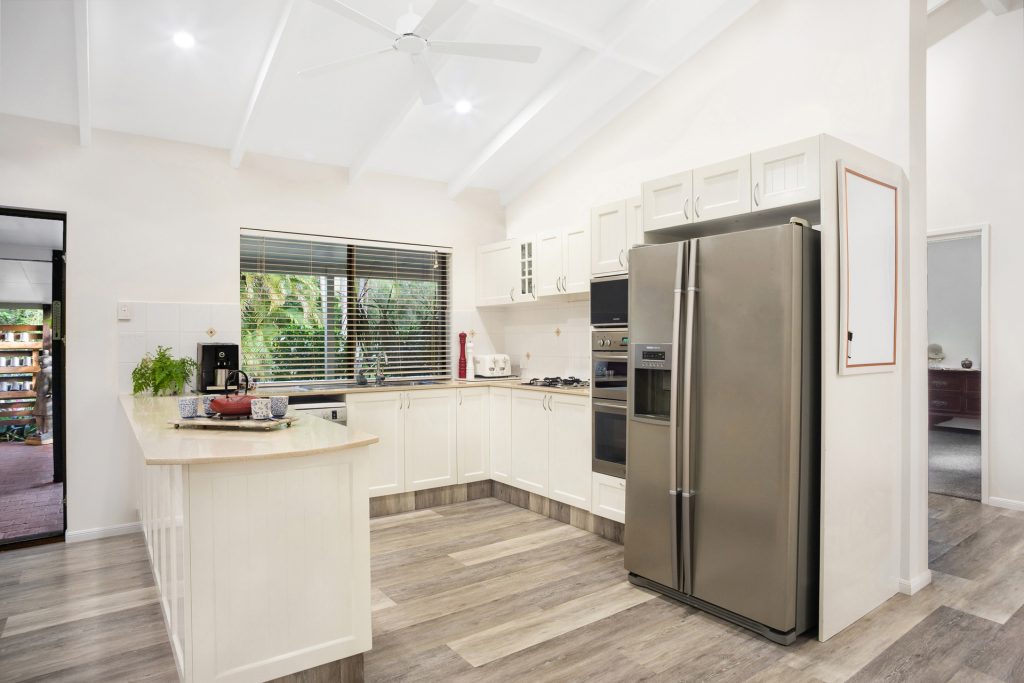 2 Clarkes Road, Beerwah QLD 4519 - photo 4