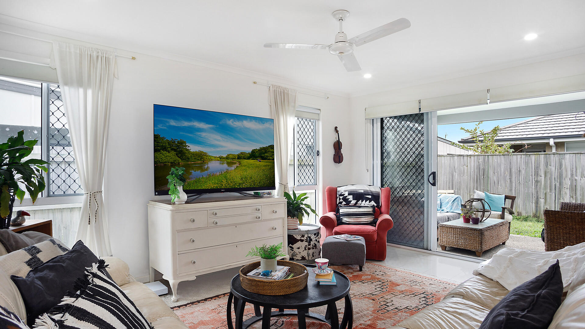 24 Brampton Way, Meridan Plains QLD 4551 - photo 4