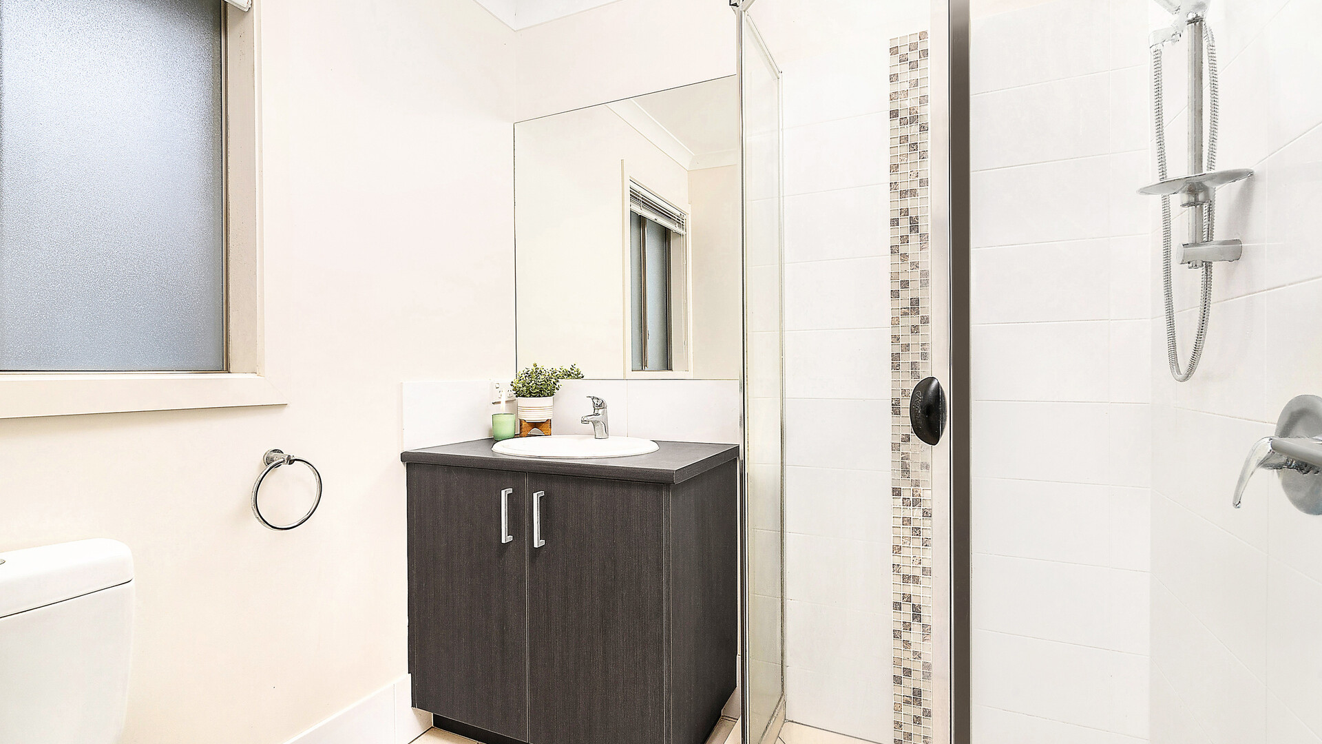 41 Herd Street, Caboolture QLD 4510 - photo 5