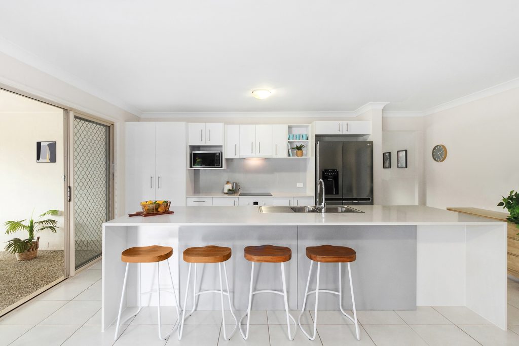 8 Silvereye Circuit, Beerwah QLD 4519 - photo 4