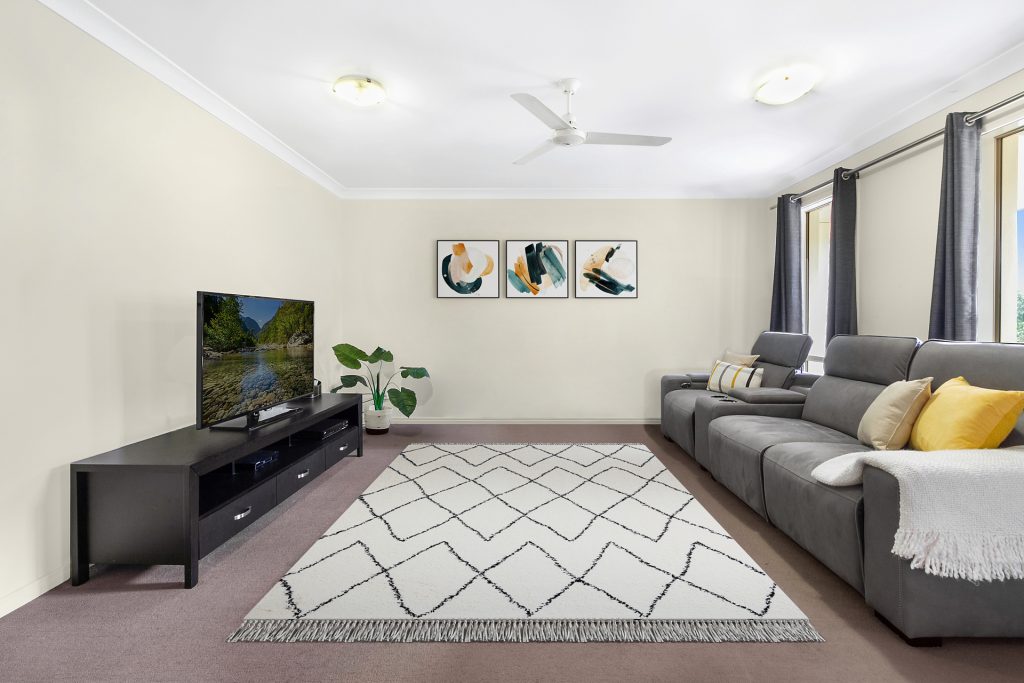 8 Silvereye Circuit, Beerwah QLD 4519 - photo 7