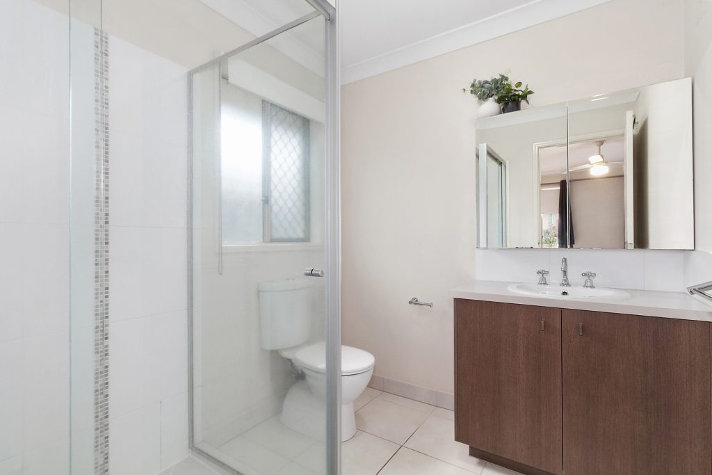 8 Silvereye Circuit, Beerwah QLD 4519 - photo 9