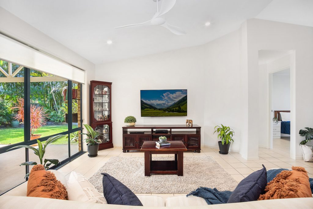 2 Layt Court, Landsborough QLD 4550 - photo 3