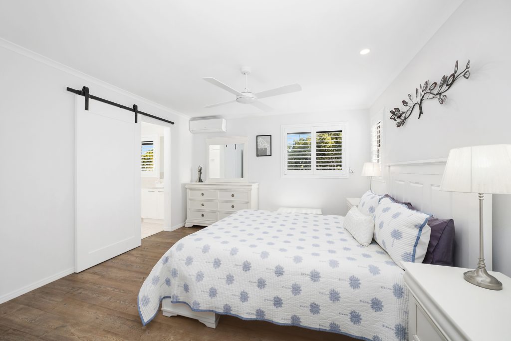 15 Maldives Place, Kawana Island QLD 4575 - photo 11