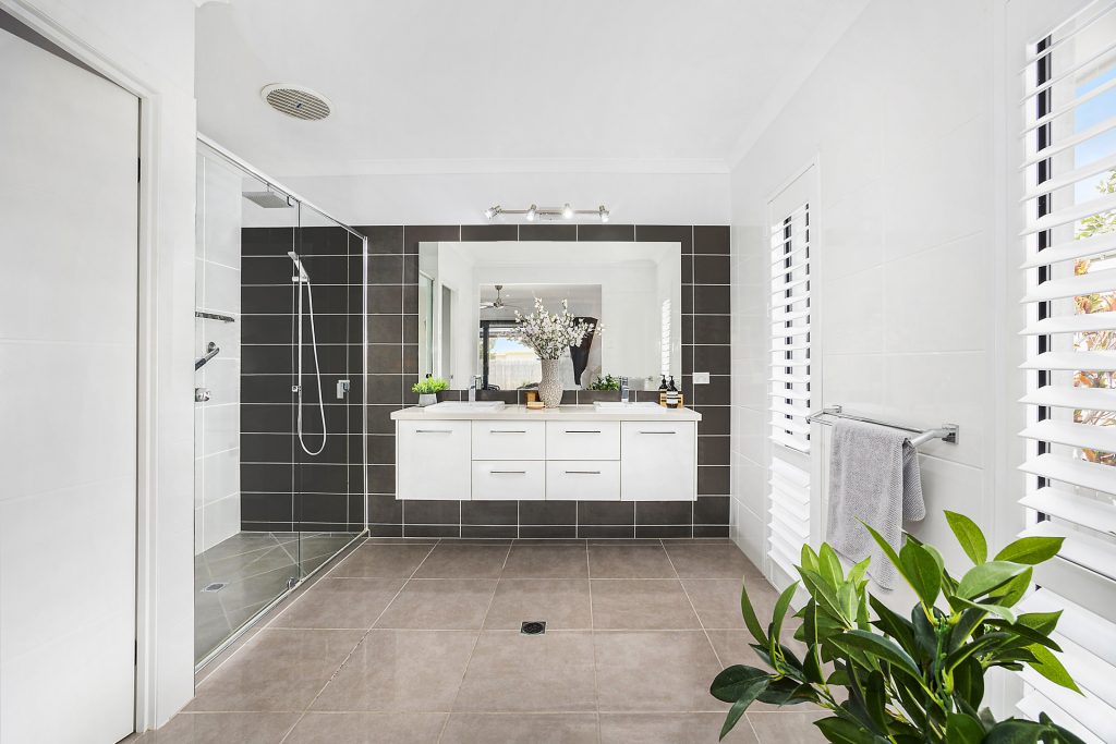 Sold - 8 Sylvie Street - New Property in Pelican Waters - Real Estate by Yolanda Williams