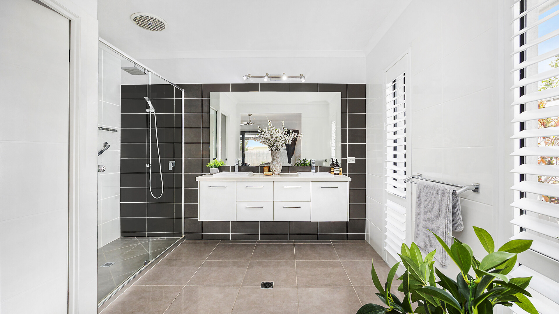 Sold - 8 Sylvie Street - New Property in Pelican Waters - Real Estate by Yolanda Williams