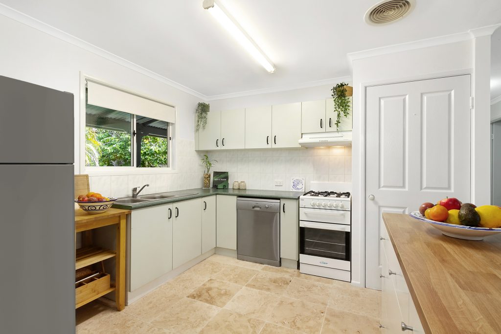 27 Shaws Road, Beerwah QLD 4519 - photo 5