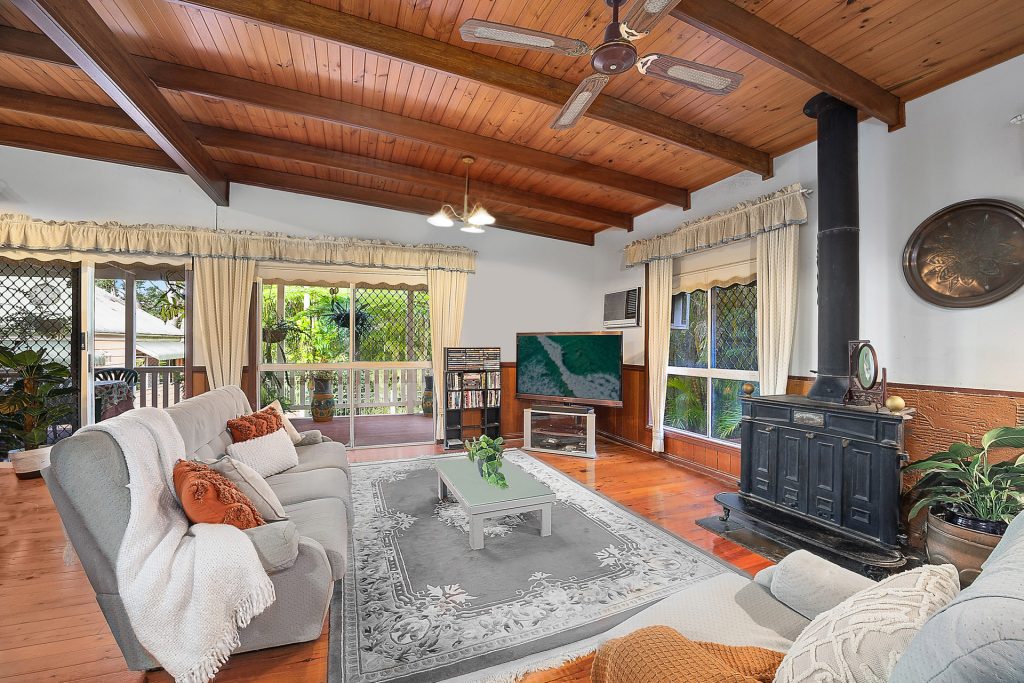 50 Thompson Road, Beerwah QLD 4519 - photo 9