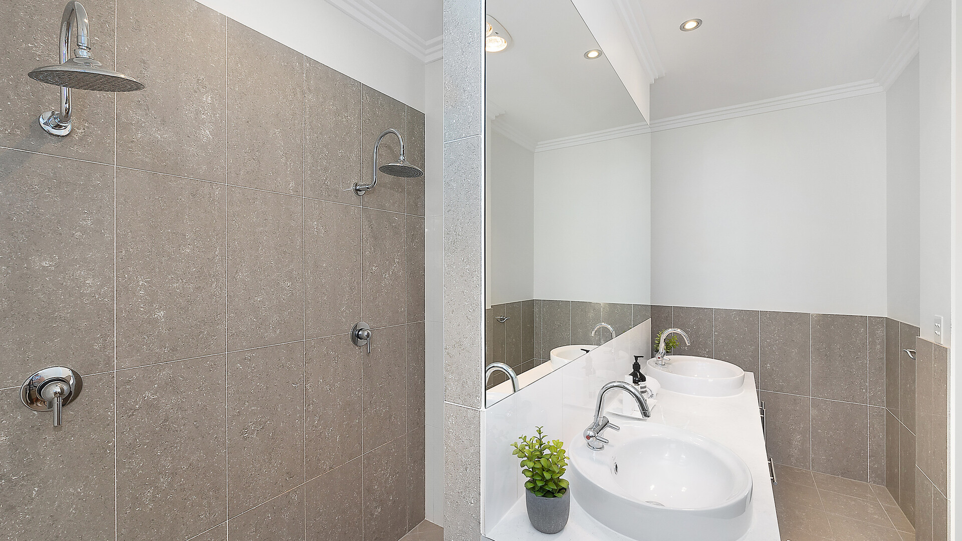134 Grand Parade, Kawana Island QLD 4575 - photo 13