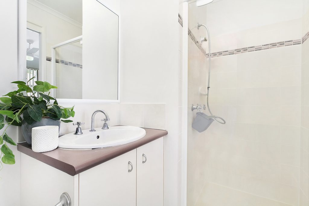 5/2a Swan Street, Beerwah QLD 4519 - photo 5