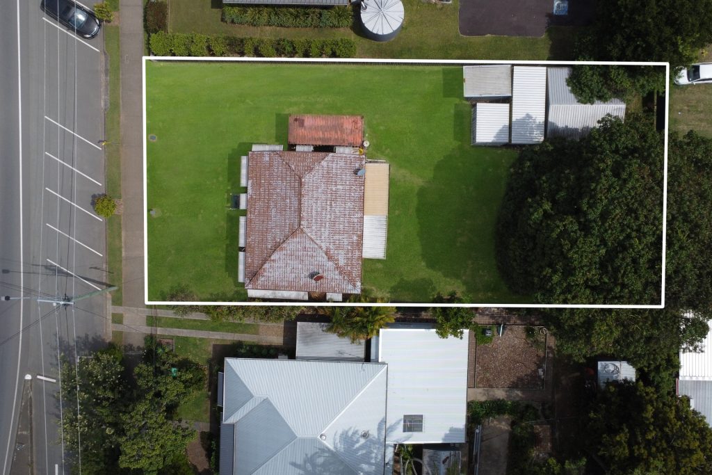 14 Coonowrin Road, Glass House Mountains QLD 4518 - photo 2