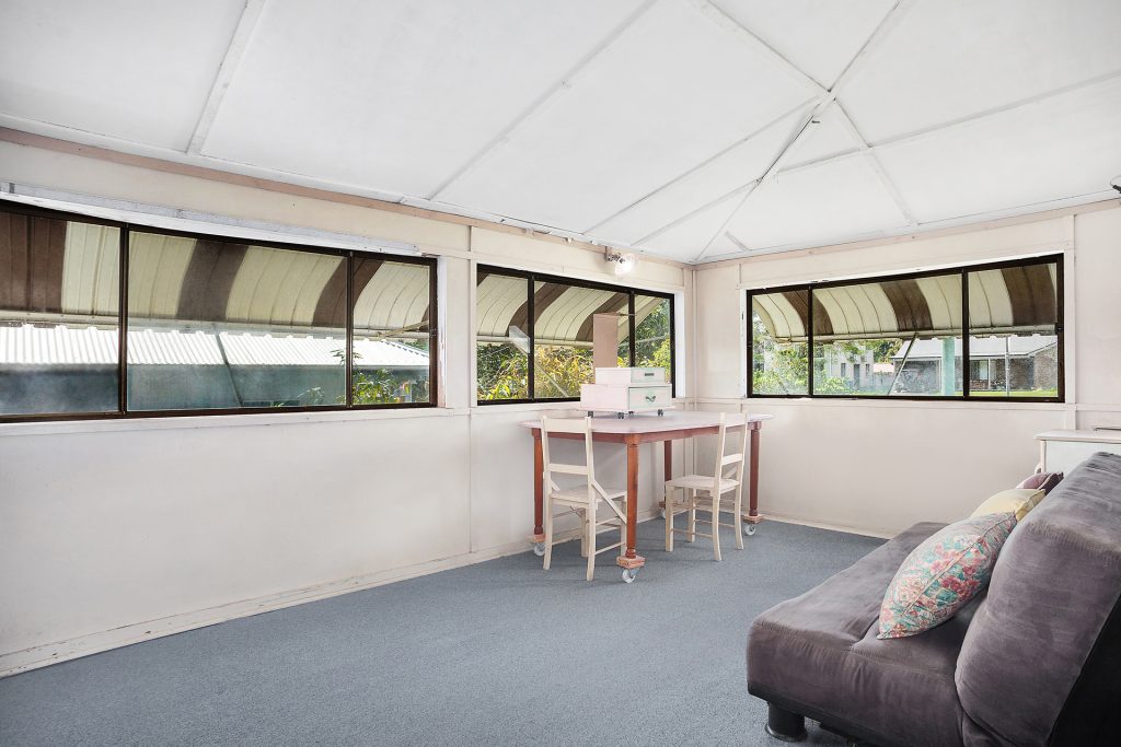 14 Coonowrin Road, Glass House Mountains QLD 4518 - photo 8