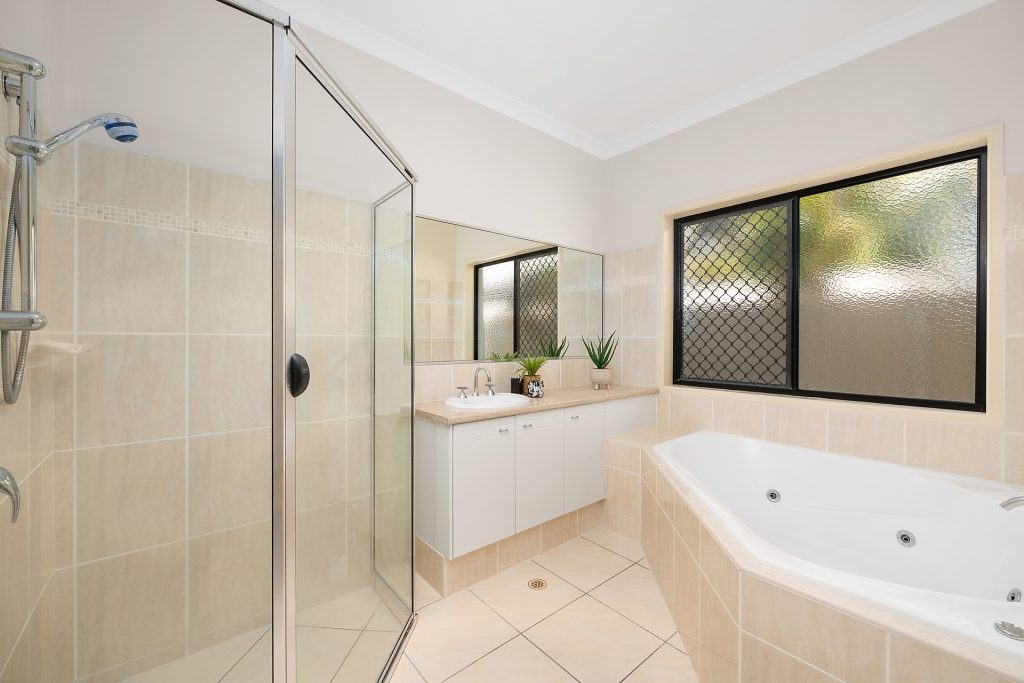 Sold - 6 Schnappering Close - New Property in Pelican Waters - Real Estate by Yolanda Williams