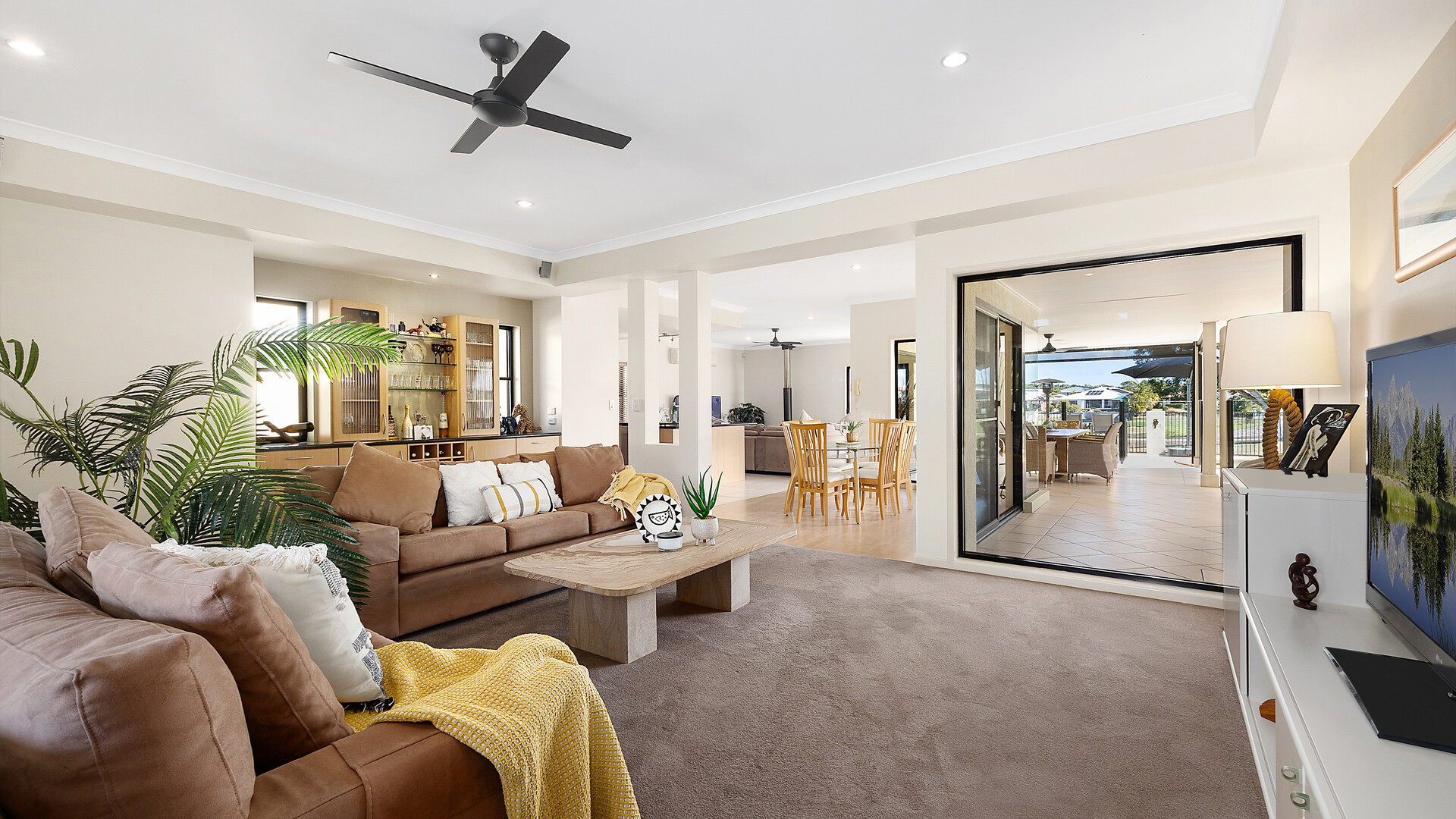 Sold - 6 Schnappering Close - New Property in Pelican Waters - Real Estate by Yolanda Williams