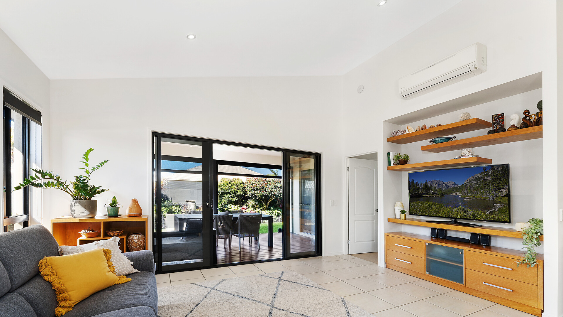 10 Geebung Court, Meridan Plains QLD 4551 - photo 2