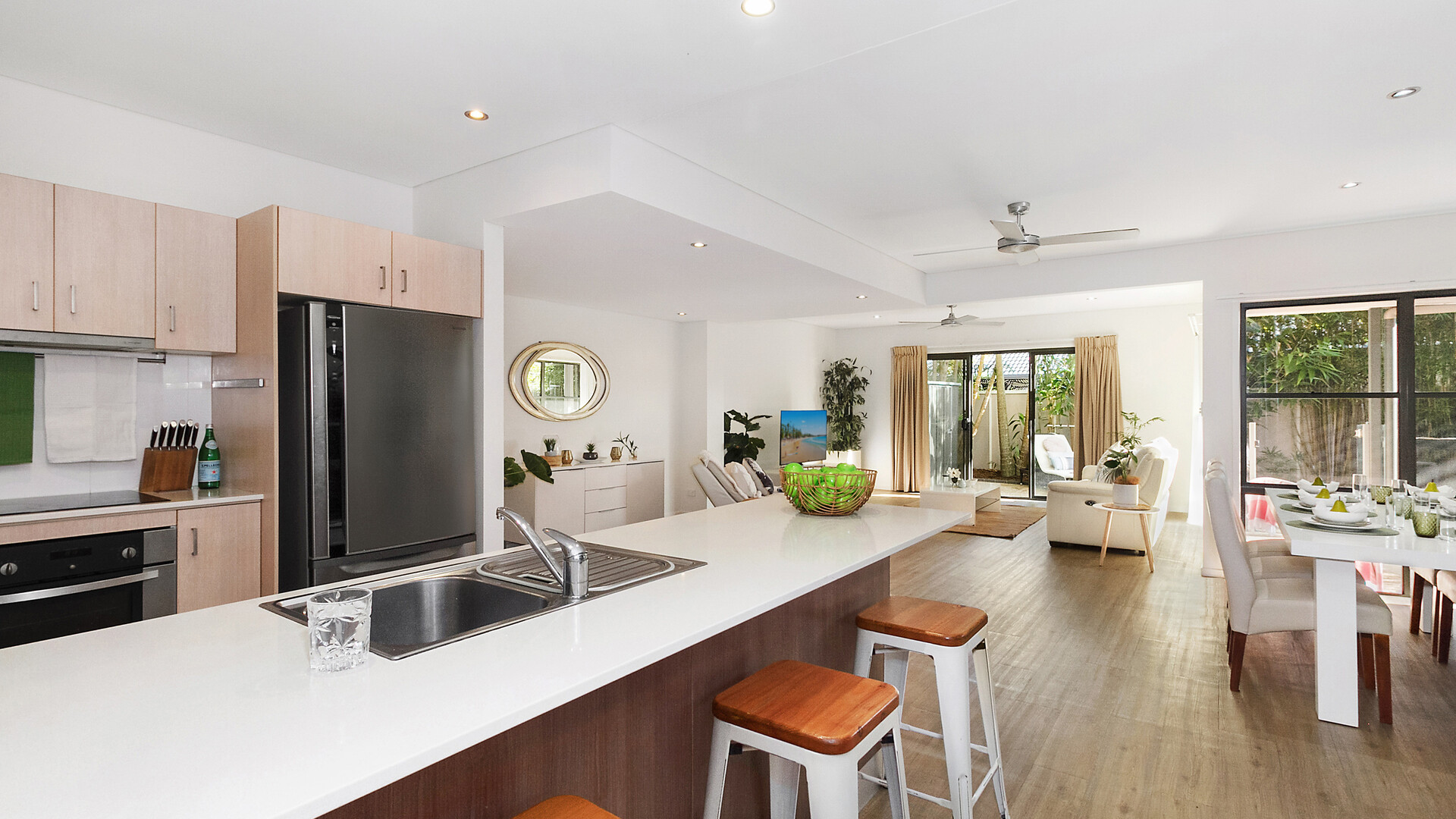 5 Molokai Lane, Kawana Island QLD 4575 - photo 7