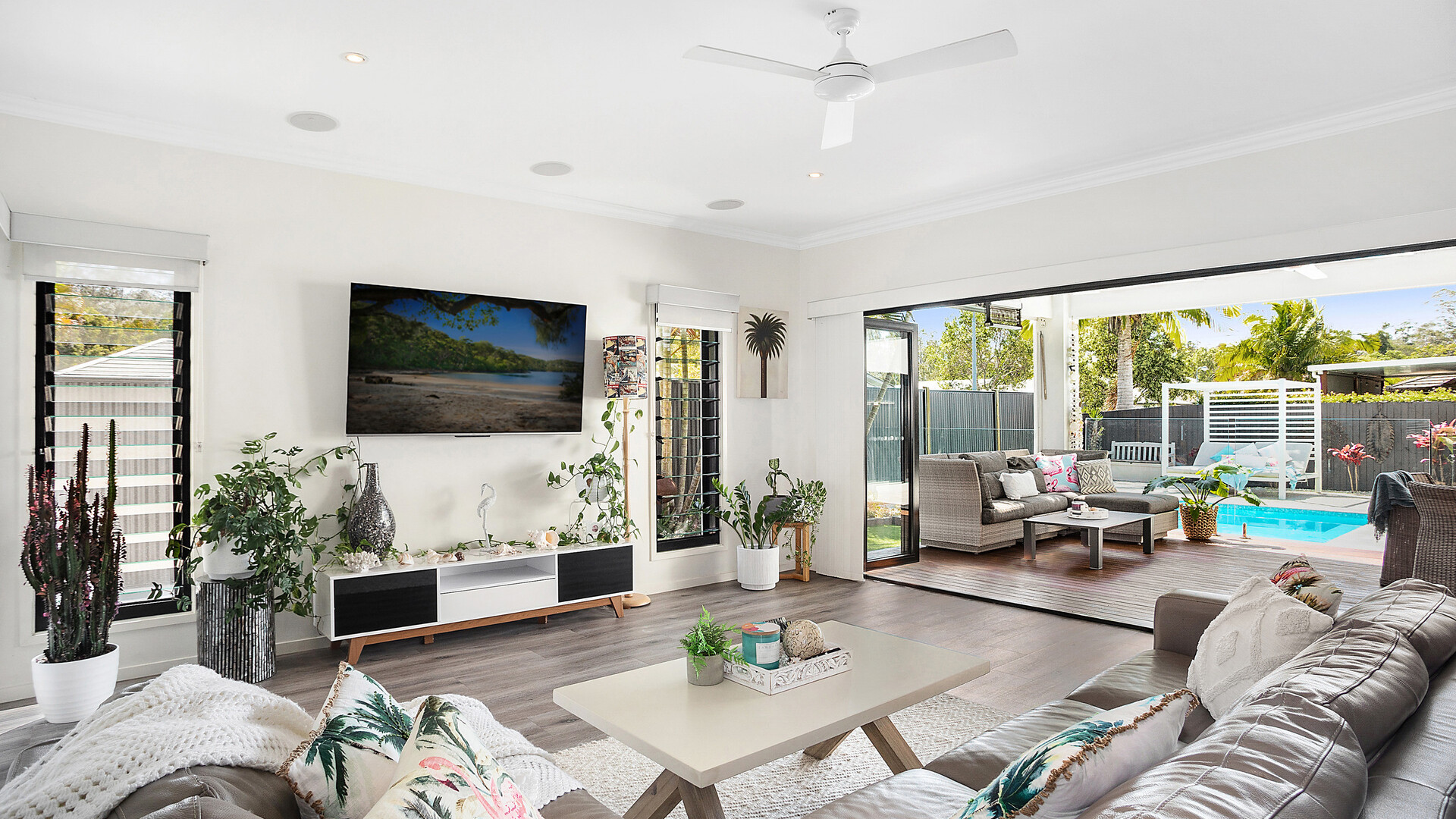 54 Kurrajong Crescent, Meridan Plains QLD 4551 - photo 6